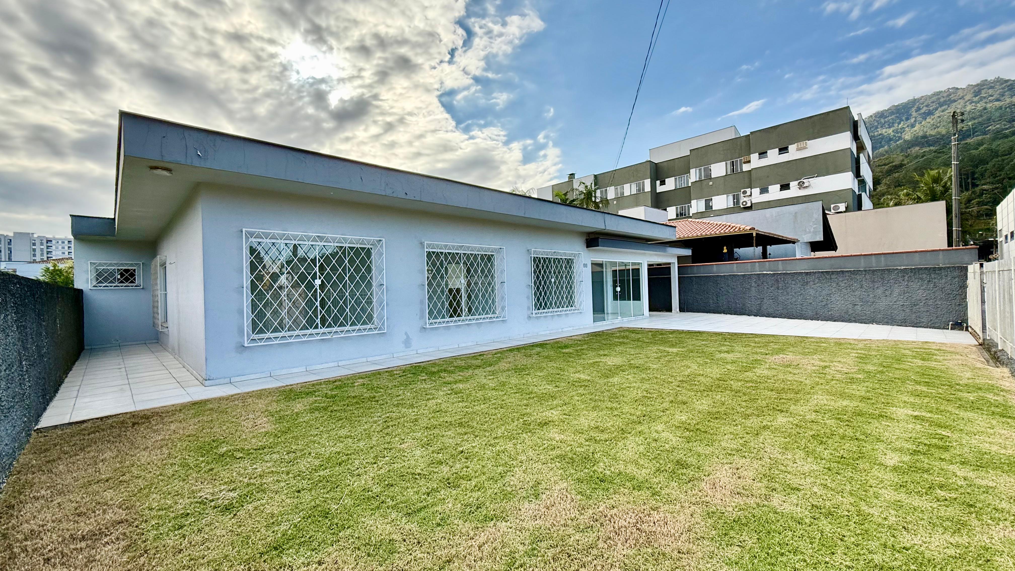 Imagem Casa com finalidade comercial ou residencial no bairro Vila Lalau em Jaraguá do Sul