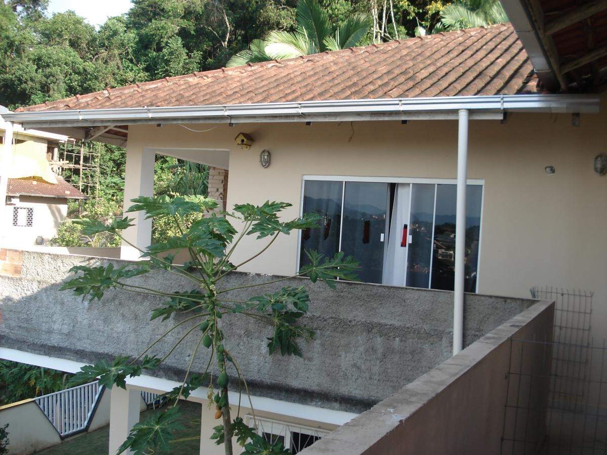 Imagem Casa à venda, 8 quartos, 4 vagas, Barra do Rio Molha - Jaraguá do Sul/SC