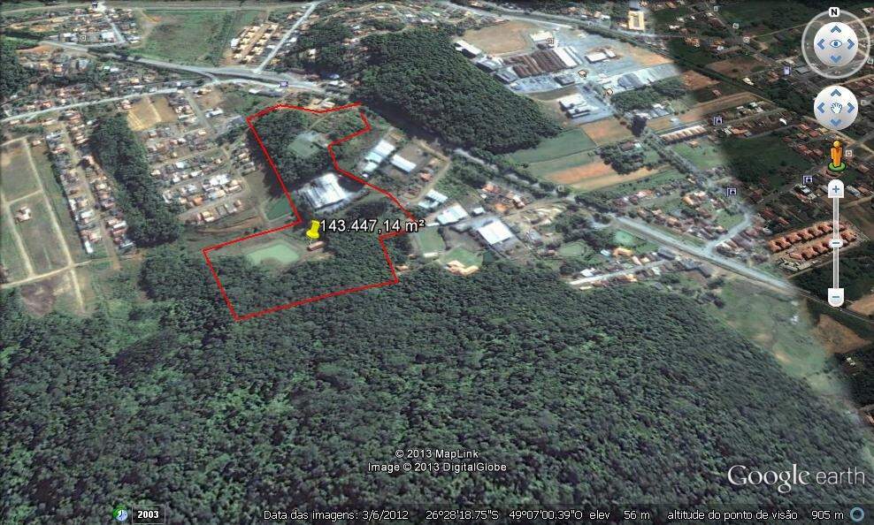 Imagem Terreno com área total de 143.447,14 m², edificado com um galpão industrial de 3.600 m² na Estrada Nova em Jaraguá do Sul