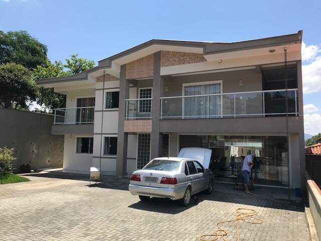 Imagem Casa à venda, 2 quartos, 2 suítes, 2 vagas, Barra do Rio Molha - Jaraguá do Sul/SC