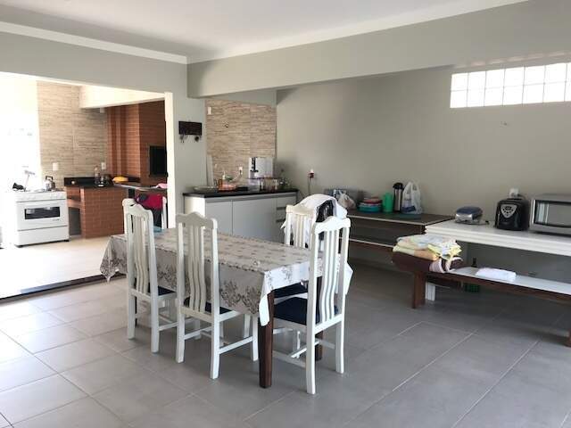 Imagem Casa à venda, 2 quartos, 2 suítes, 2 vagas, Barra do Rio Molha - Jaraguá do Sul/SC