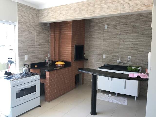 Imagem Casa à venda, 2 quartos, 2 suítes, 2 vagas, Barra do Rio Molha - Jaraguá do Sul/SC