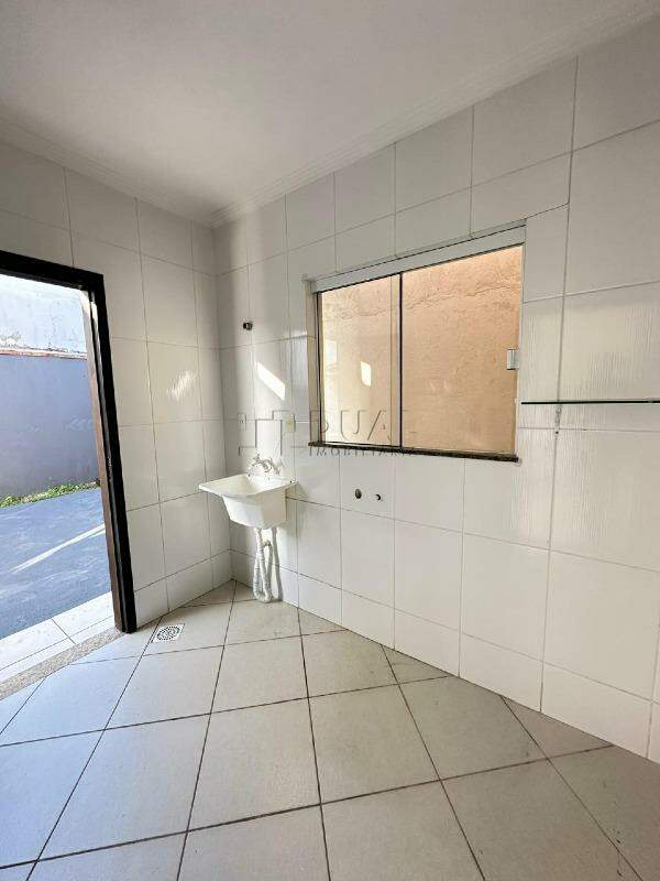 Imagem Casa com piscina a venda no bairro Amizade em Jaraguá do Sul