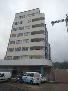 Imagem Apartamento com 2 dormitórios em excelente condomínio | Elevador