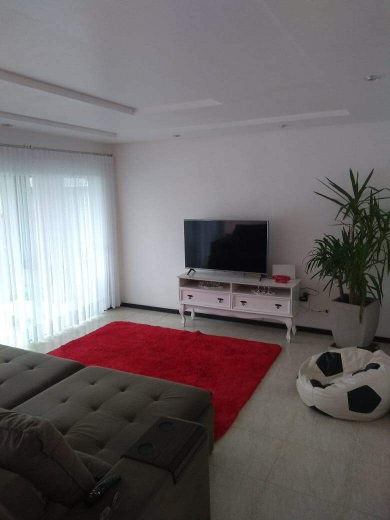 Imagem Casa à venda, 1 quarto, 2 suítes, 5 vagas, Imigrantes - Guaramirim/SC