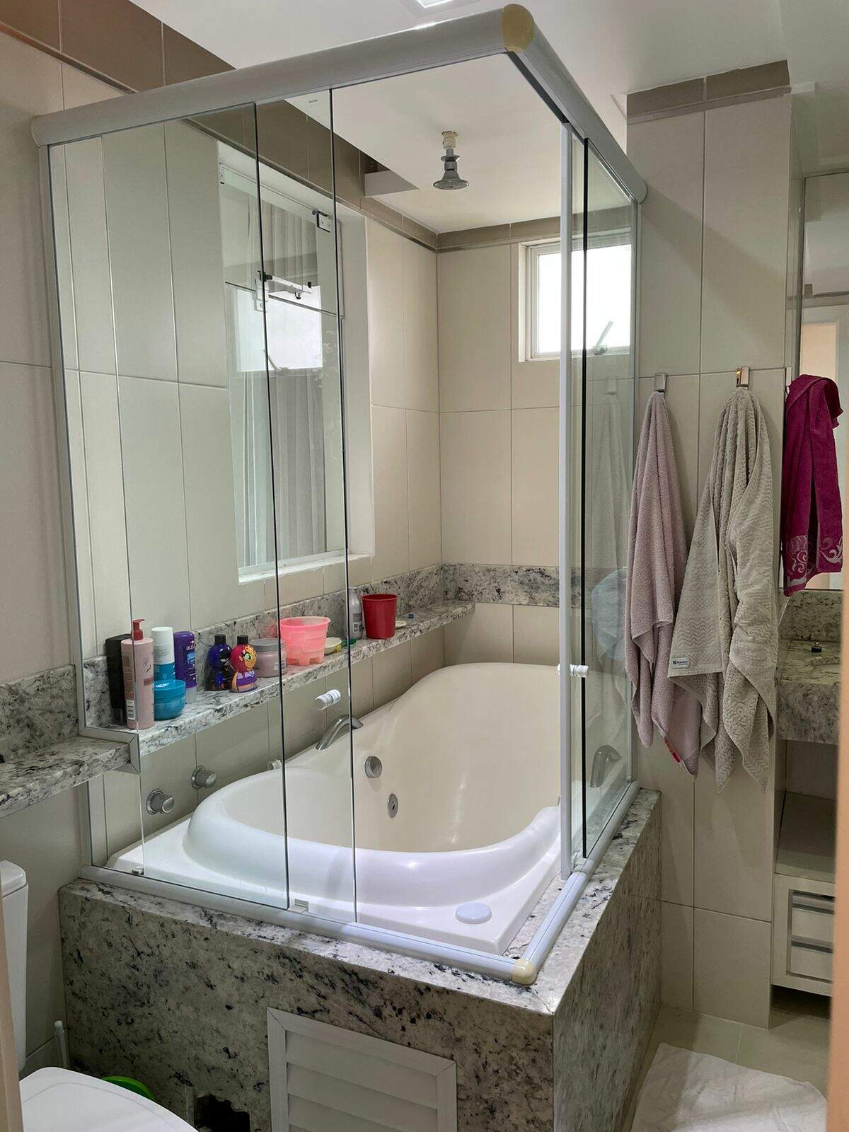 Imagem Apartamento à venda, 2 quartos, 1 suíte, 2 vagas, Vila Nova - Jaraguá do Sul/SC