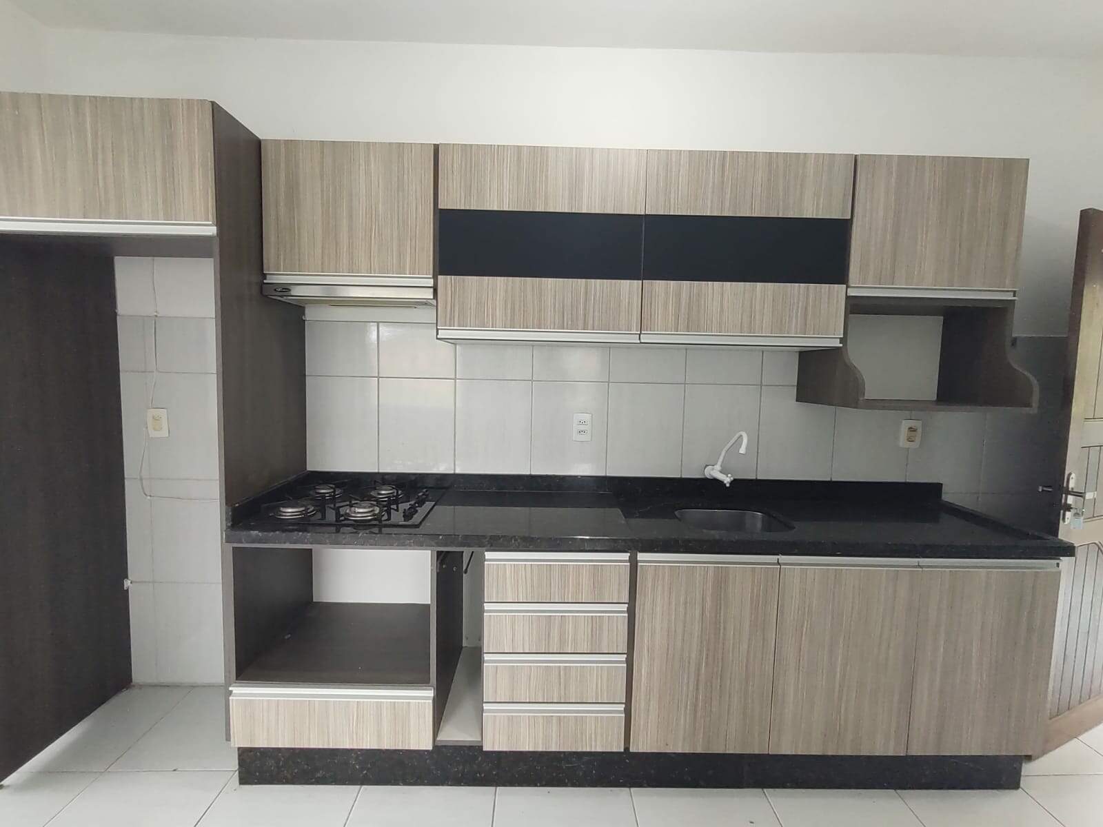 Apartamento semimobiliado à venda em Jaraguá do Sul.
