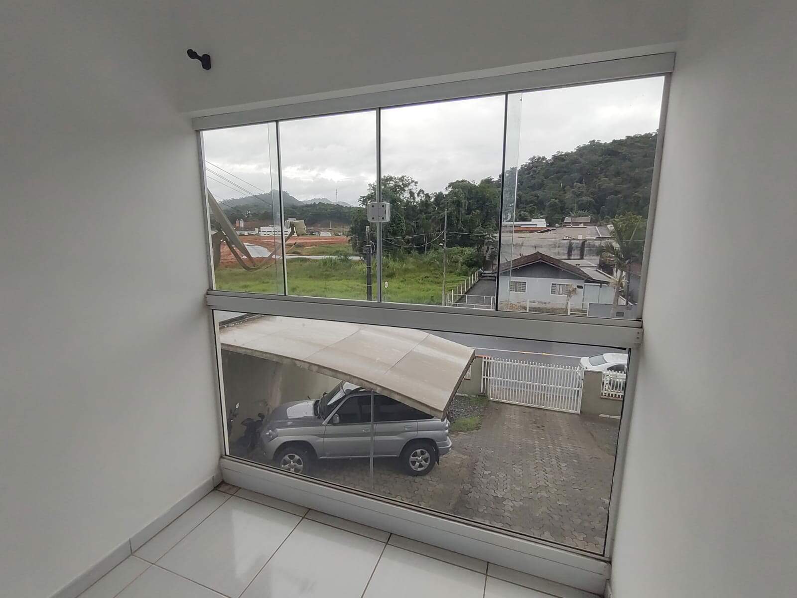 Imagem Apartamento semimobiliado à venda em Jaraguá do Sul.