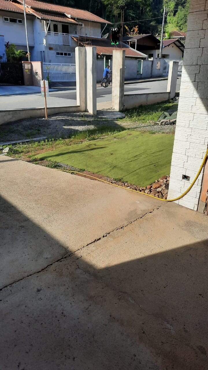 Imagem Casa à venda, 3 quartos, 1 suíte, 2 vagas, Barra do Rio Cerro - Jaraguá do Sul/SC