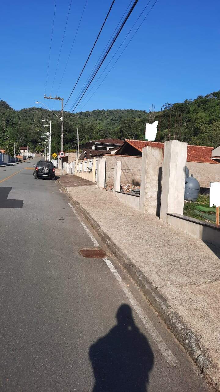 Imagem Casa à venda, 3 quartos, 1 suíte, 2 vagas, Barra do Rio Cerro - Jaraguá do Sul/SC