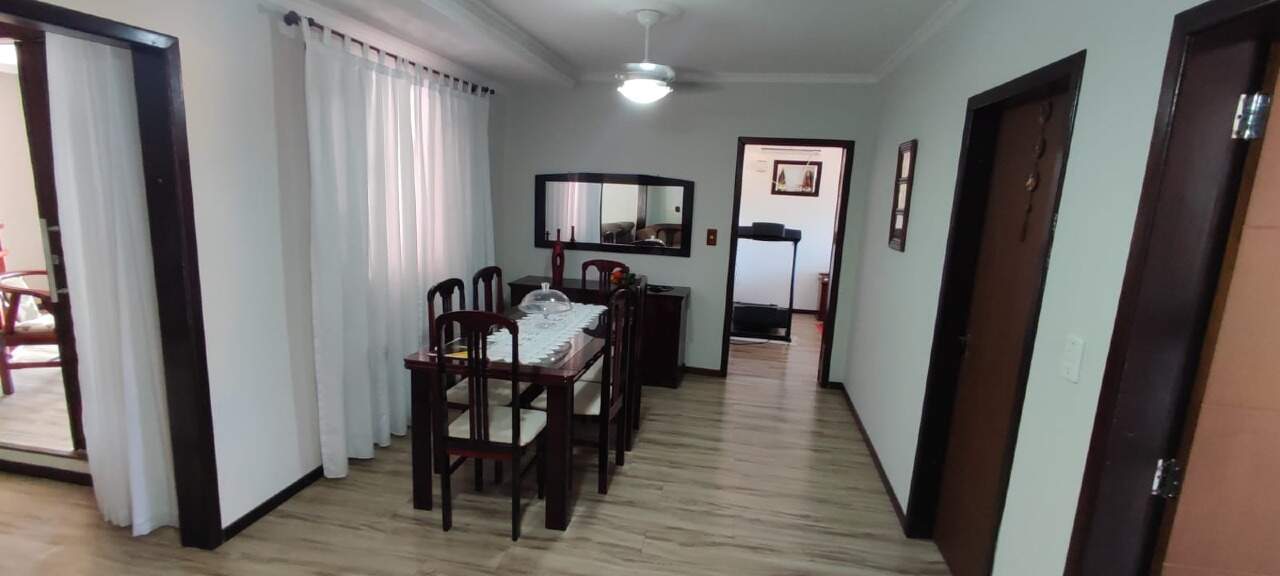 Imagem Casa à venda, 3 quartos, 1 suíte, Jaraguá 99 - Jaraguá do Sul/SC