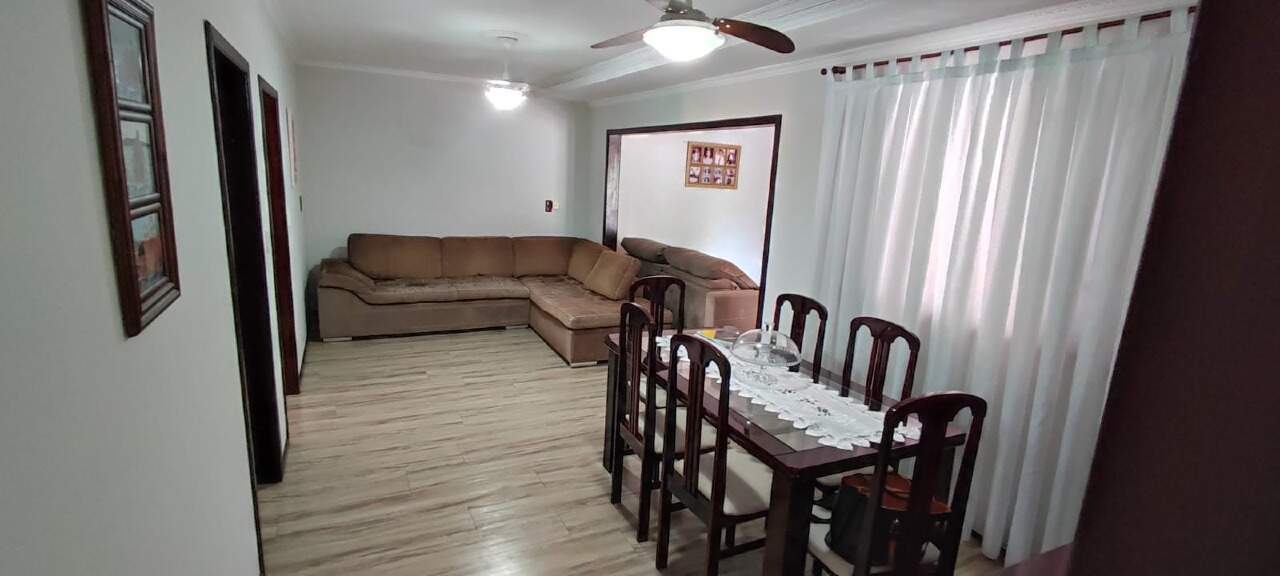 Imagem Casa à venda, 3 quartos, 1 suíte, Jaraguá 99 - Jaraguá do Sul/SC