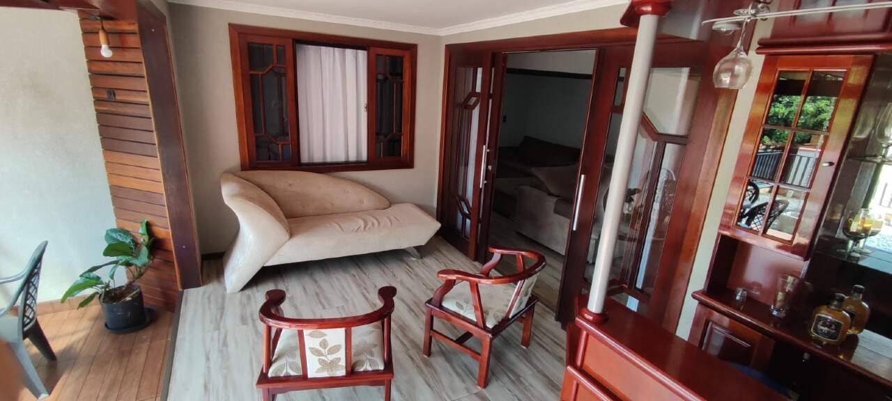 Imagem Casa à venda, 3 quartos, 1 suíte, Jaraguá 99 - Jaraguá do Sul/SC