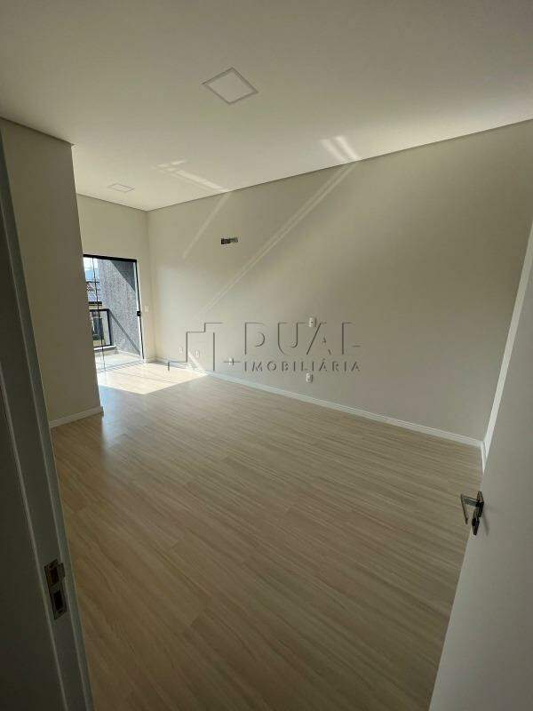 Imagem Geminado com 186,54m² à venda no bairro Ilha da figueira em Jaraguá do Sul