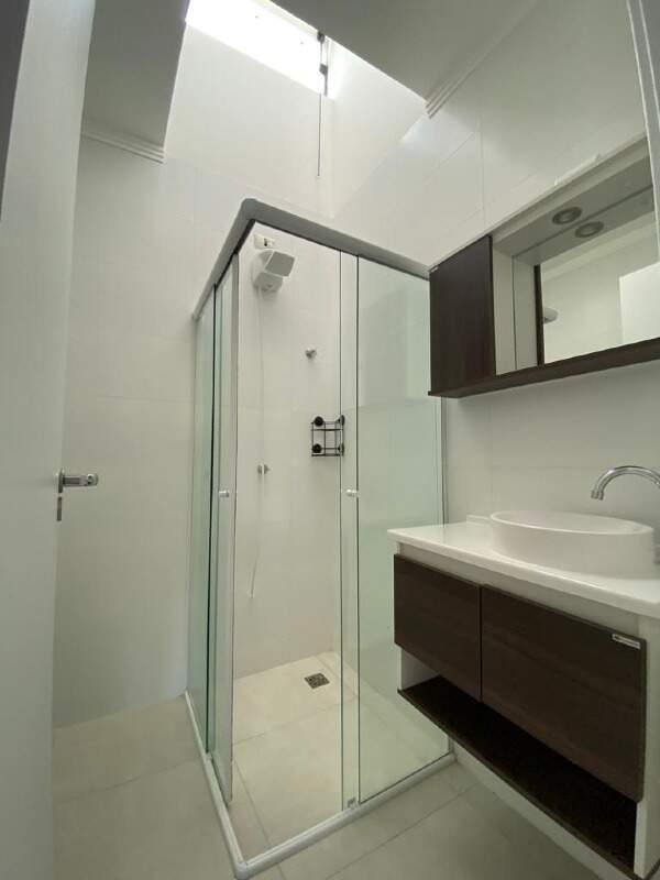 Imagem Apartamento Mobiliado com 61,00m² no Itacolomi em Balneário Piçarras/SC