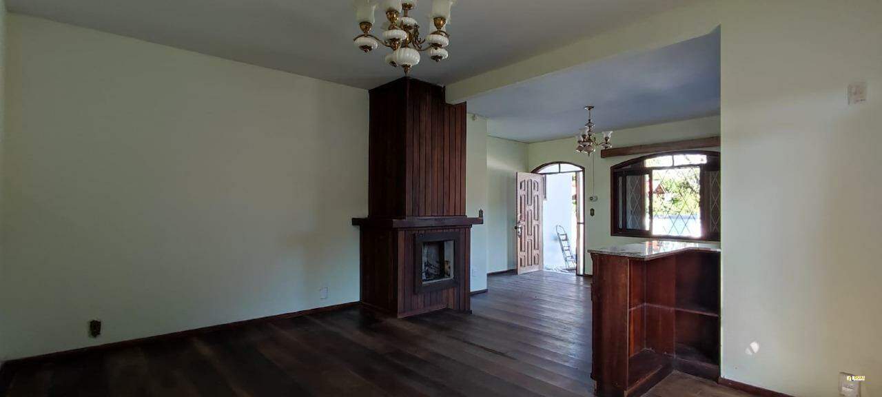 Imagem Casa à venda, 3 quartos, 1 suíte, 5 vagas, Vieira - Jaraguá do Sul/SC