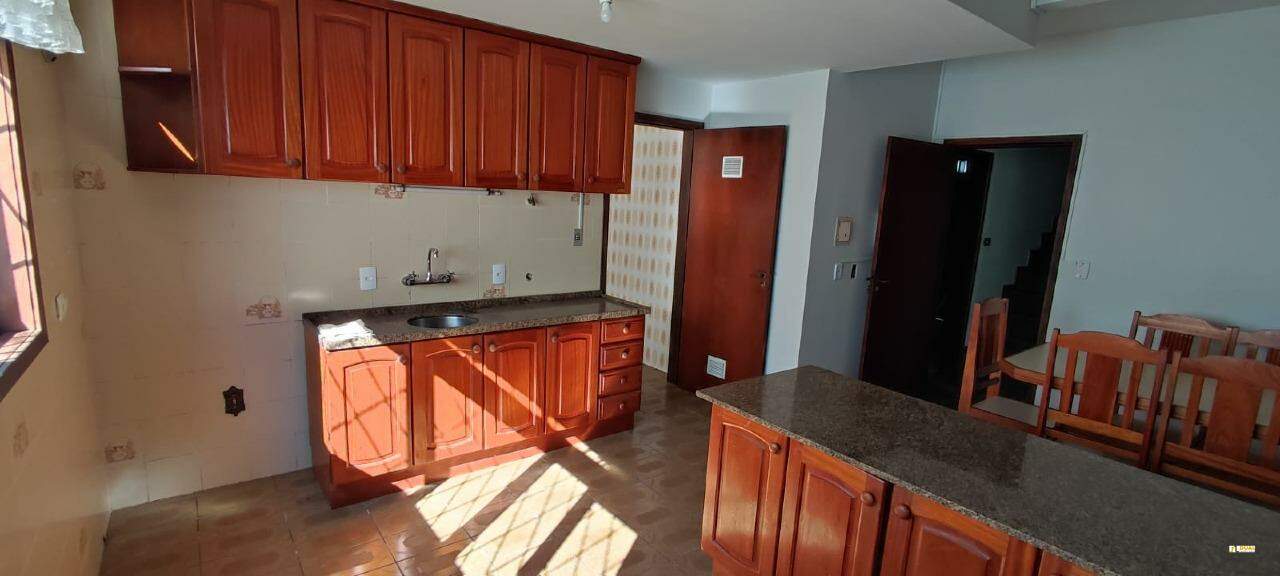 Imagem Casa à venda, 3 quartos, 1 suíte, 5 vagas, Vieira - Jaraguá do Sul/SC