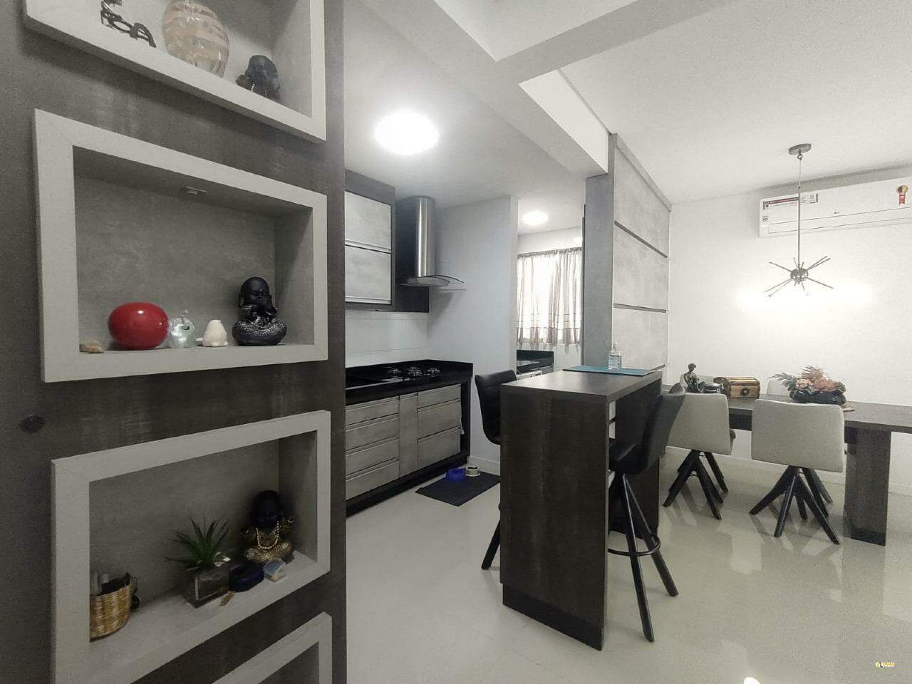 Apartamento à venda, 2 quartos, 1 suíte, 2 vagas, Vila Nova - Jaraguá do Sul/SC