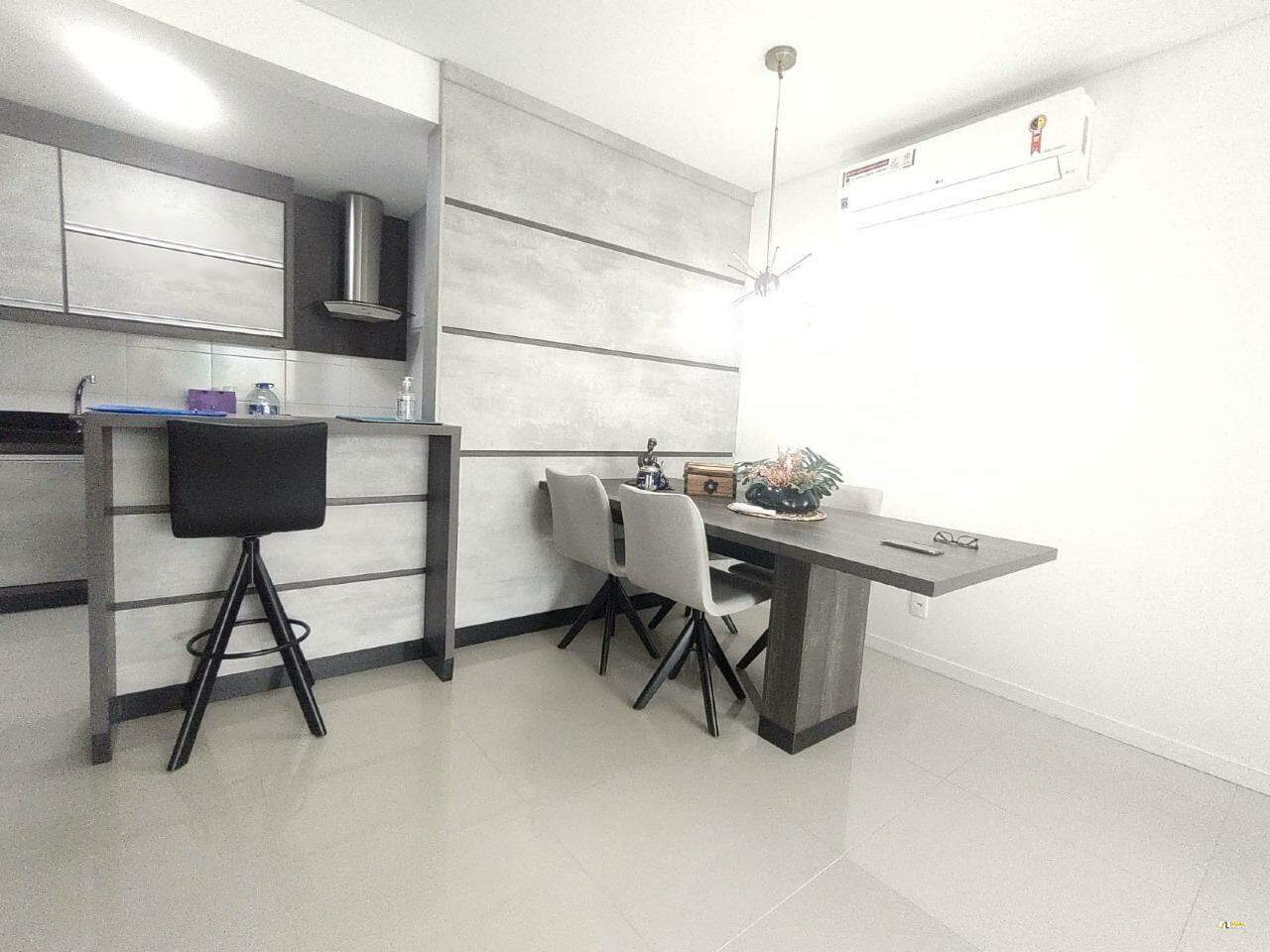 Imagem Apartamento à venda, 2 quartos, 1 suíte, 2 vagas, Vila Nova - Jaraguá do Sul/SC