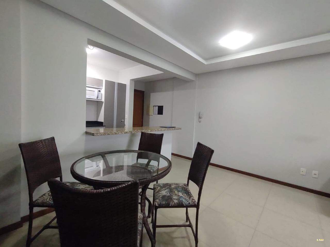 Imagem Apartamento semimobiliado com 3 quartos (1 suíte), 2 vagas de garagem no Baependi - Jaraguá do Sul/SC