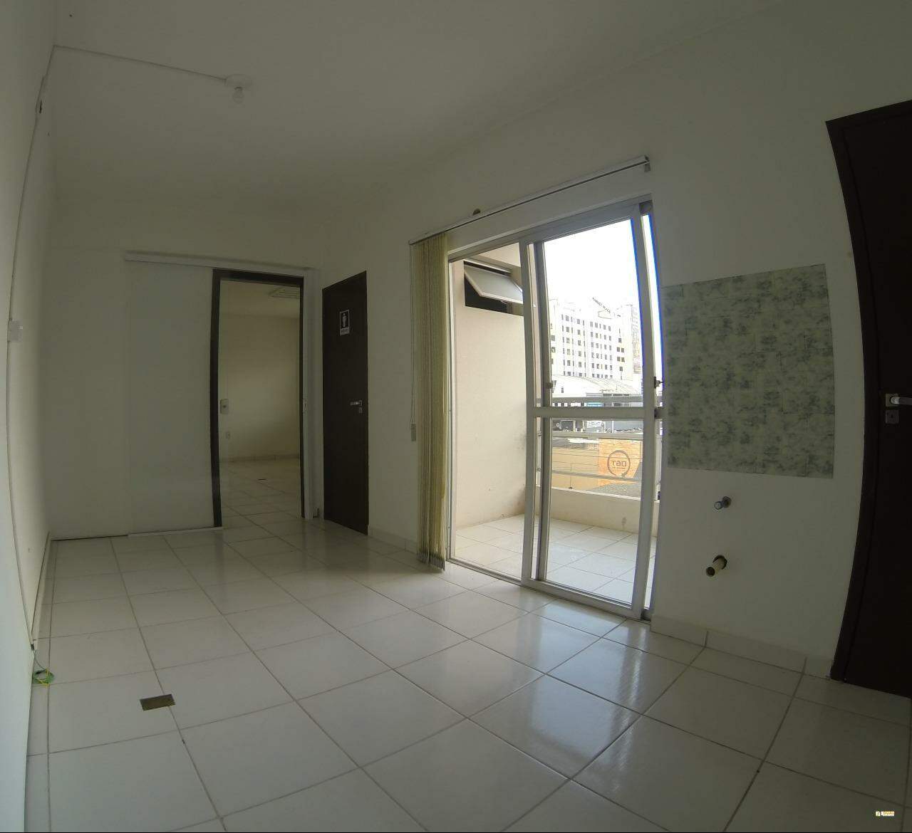 Imagem Sala comercial à venda no Centro de Jaraguá do Sul.