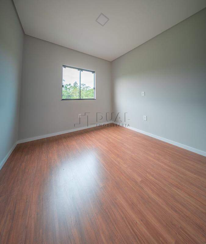 Imagem Geminado sobrado com Suíte + 2 dormitórios à venda no Jaraguá 99 em Jaraguá do Sul.