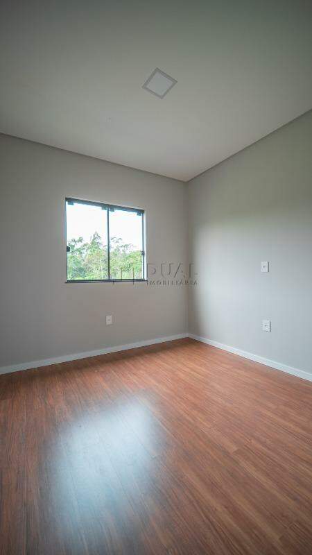 Imagem Geminado sobrado com Suíte + 2 dormitórios à venda no Jaraguá 99 em Jaraguá do Sul.