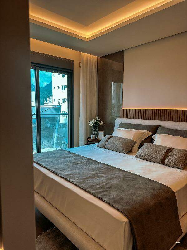 Imagem Apartamento à venda, 1 quarto, 3 suítes, 2 vagas, Centro - Jaraguá do Sul/SC