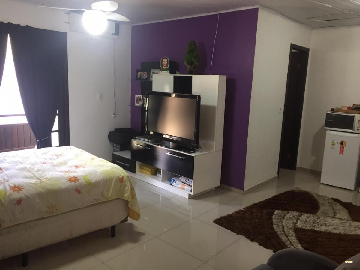 Imagem Casa à venda, 4 quartos, 1 suíte, 5 vagas, Centro - Jaraguá do Sul/SC