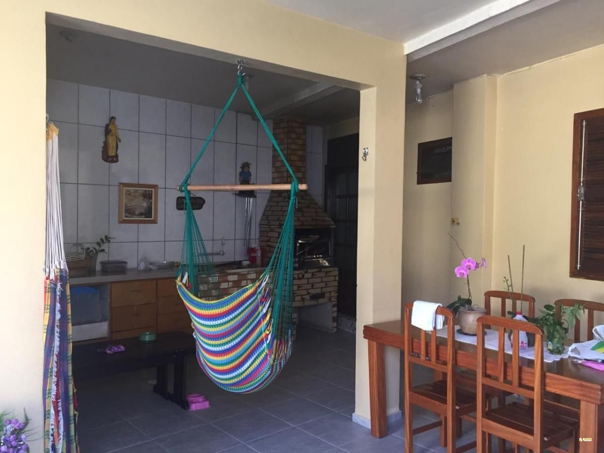 Imagem Casa à venda, 4 quartos, 1 suíte, 5 vagas, Centro - Jaraguá do Sul/SC