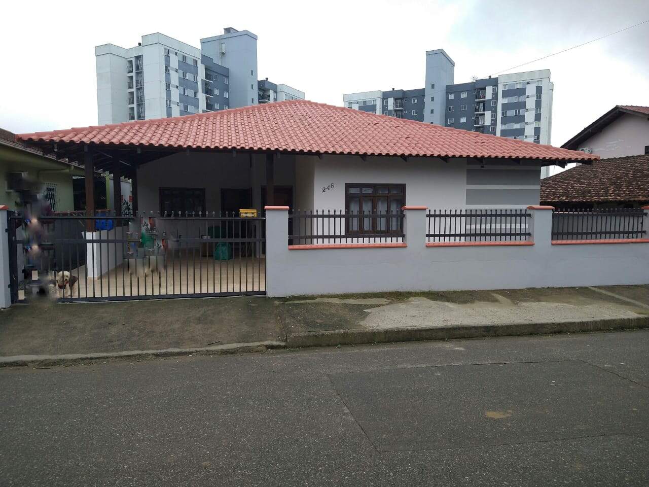 Imagem principal Casa com três dormitórios a venda no bairro João Pessoa em Jaraguá do Sul