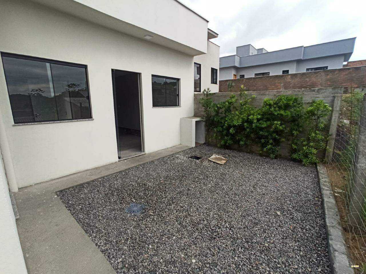 Imagem Geminado à venda, 2 quartos, 1 suíte, 1 vaga, Nereu Ramos - Jaraguá do Sul/SC