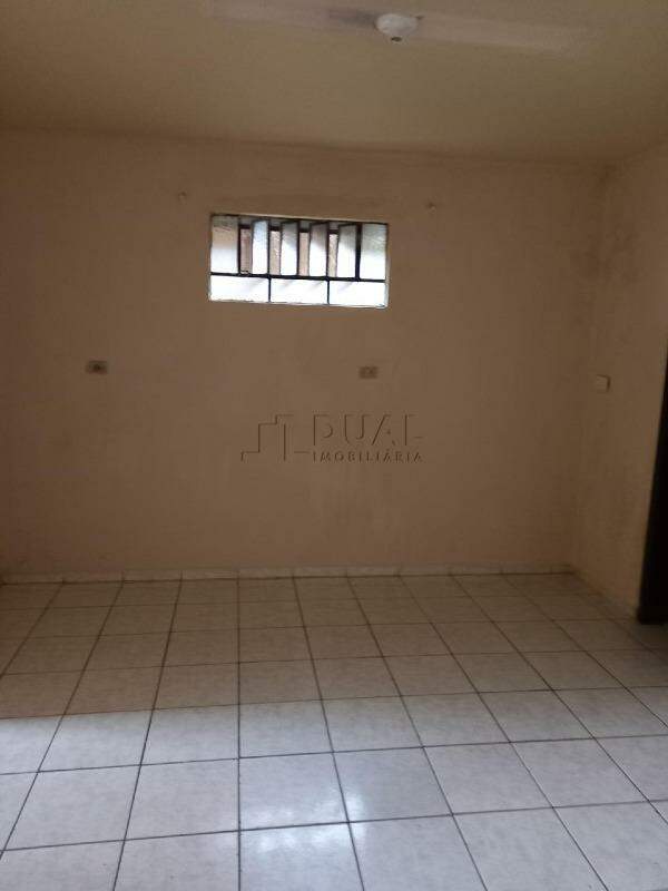 Imagem Casa mista de esquina com terreno de 306,12 m² no bairro Vila Baependi em Jaraguá do Sul