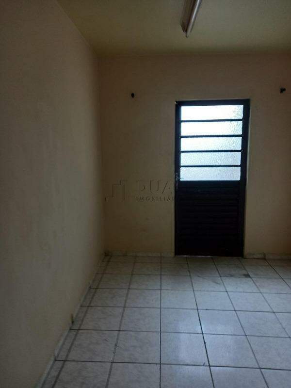 Imagem Casa mista de esquina com terreno de 306,12 m² no bairro Vila Baependi em Jaraguá do Sul