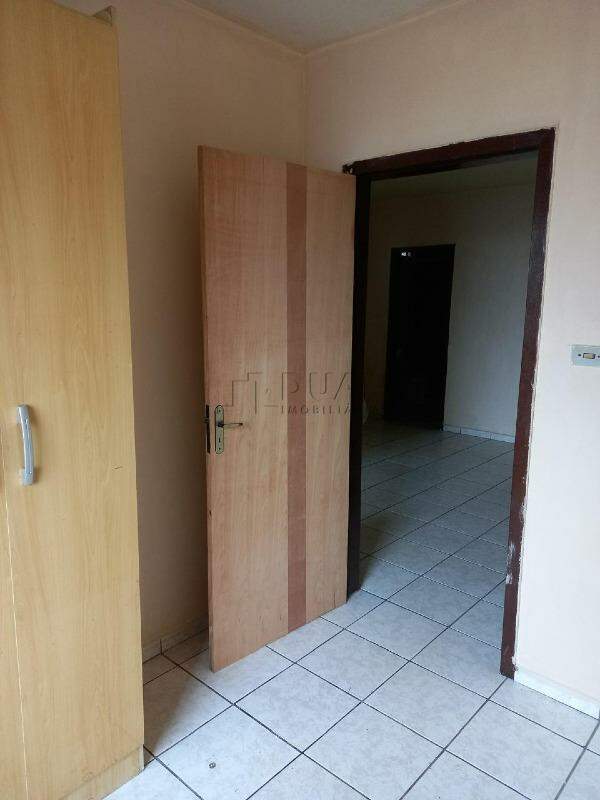 Imagem Casa mista de esquina com terreno de 306,12 m² no bairro Vila Baependi em Jaraguá do Sul