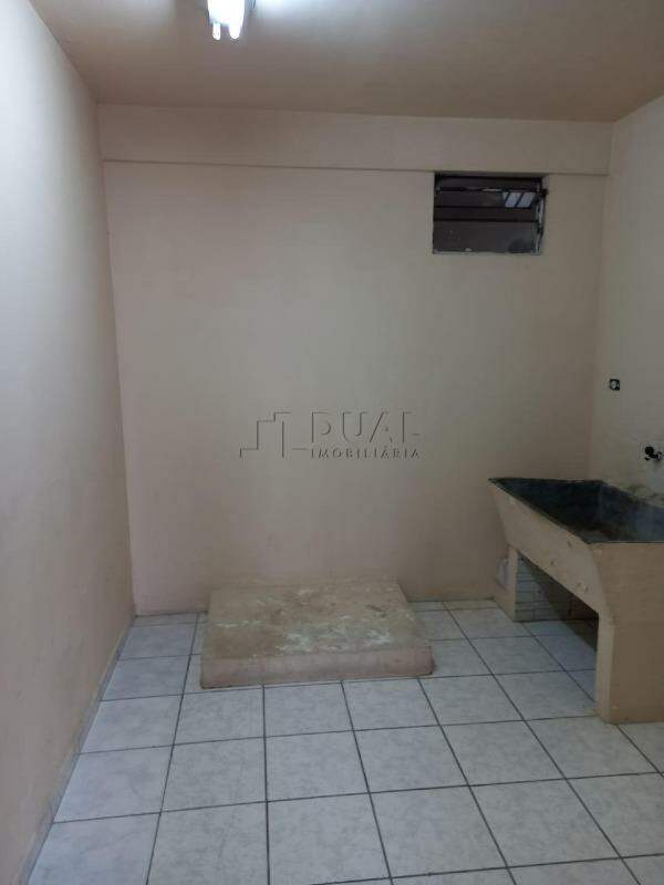 Imagem Casa mista de esquina com terreno de 306,12 m² no bairro Vila Baependi em Jaraguá do Sul