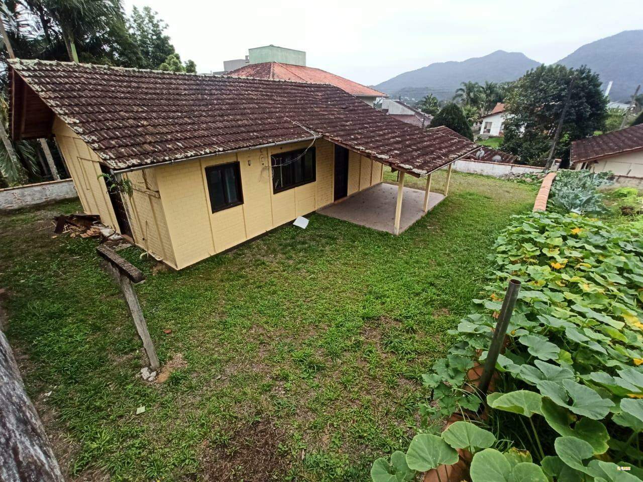 Terreno à venda no Bairro Ilha da Figueira em Jaraguá do Sul com 1.120,50 m²