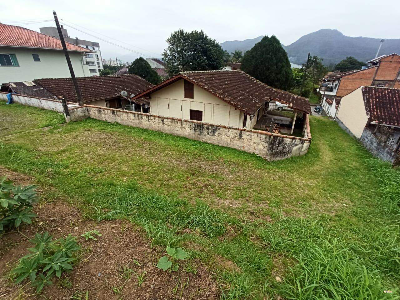 Imagem Terreno à venda no Bairro Ilha da Figueira em Jaraguá do Sul com 1.120,50 m²