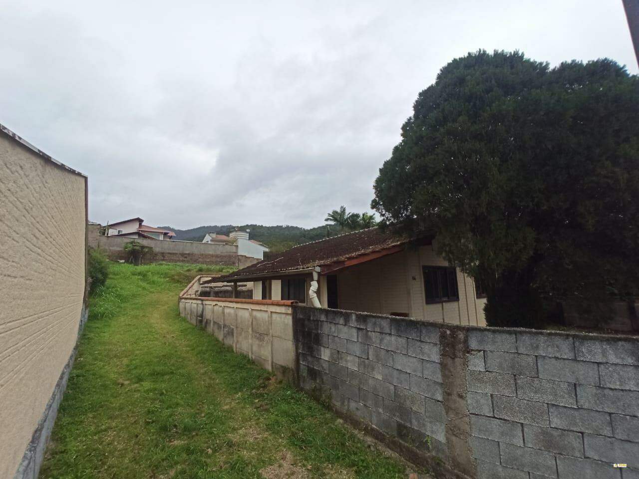 Imagem Terreno à venda no Bairro Ilha da Figueira em Jaraguá do Sul com 1.120,50 m²