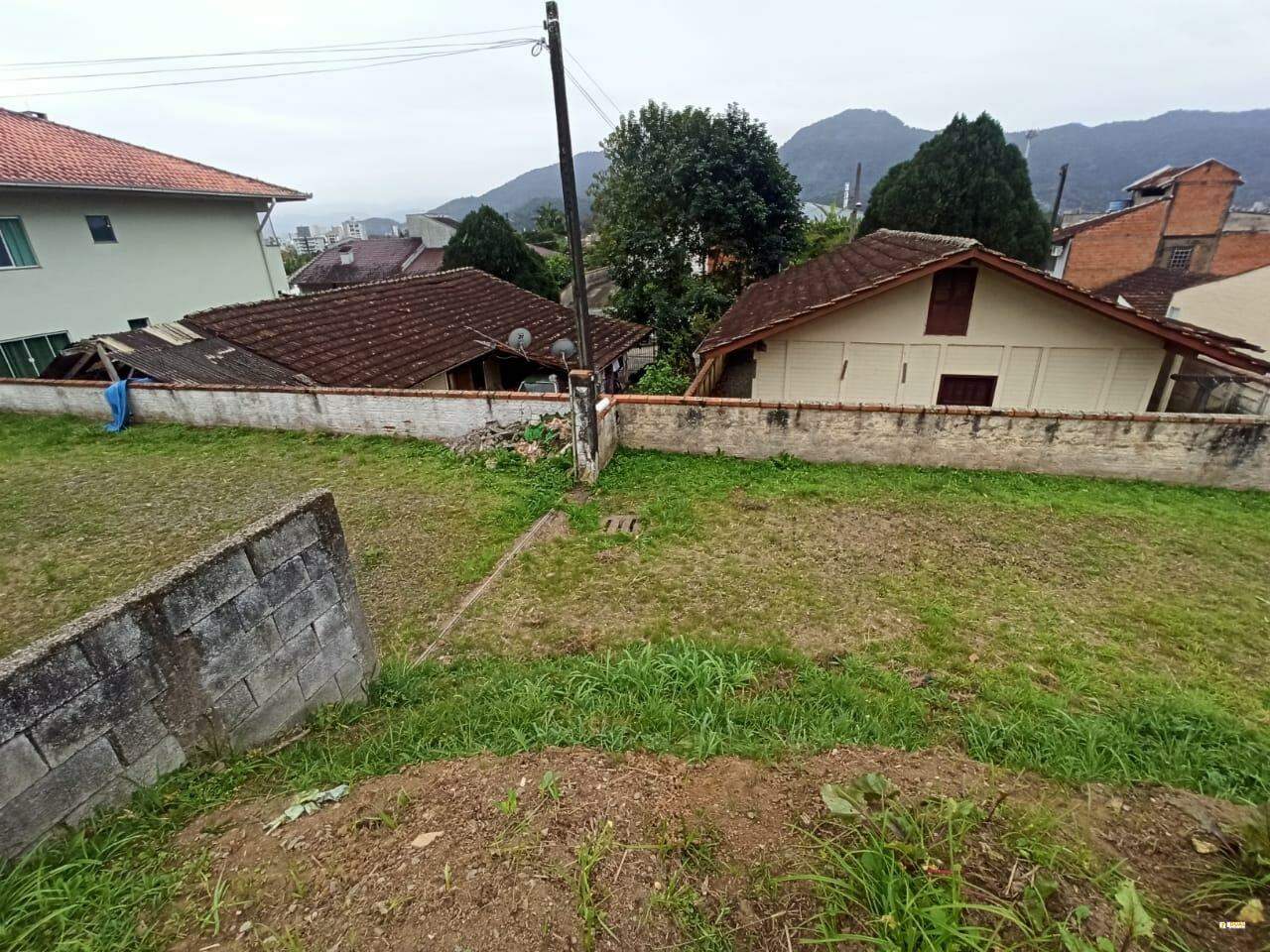 Imagem Terreno à venda no Bairro Ilha da Figueira em Jaraguá do Sul com 1.120,50 m²