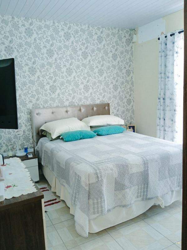 Imagem Dois sobrados no mesmo terreno a venda no bairro Tifa Martins em Jaraguá do Sul