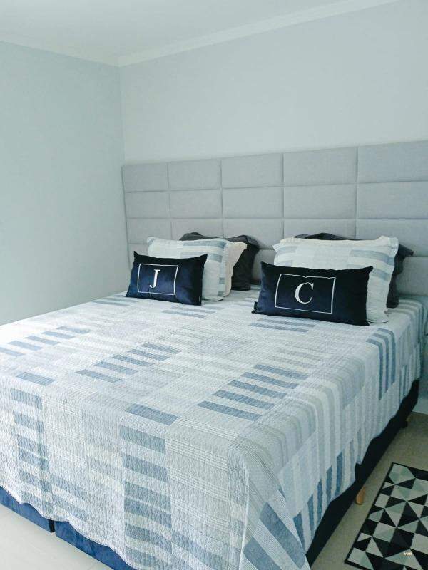 Imagem Dois sobrados no mesmo terreno a venda no bairro Tifa Martins em Jaraguá do Sul