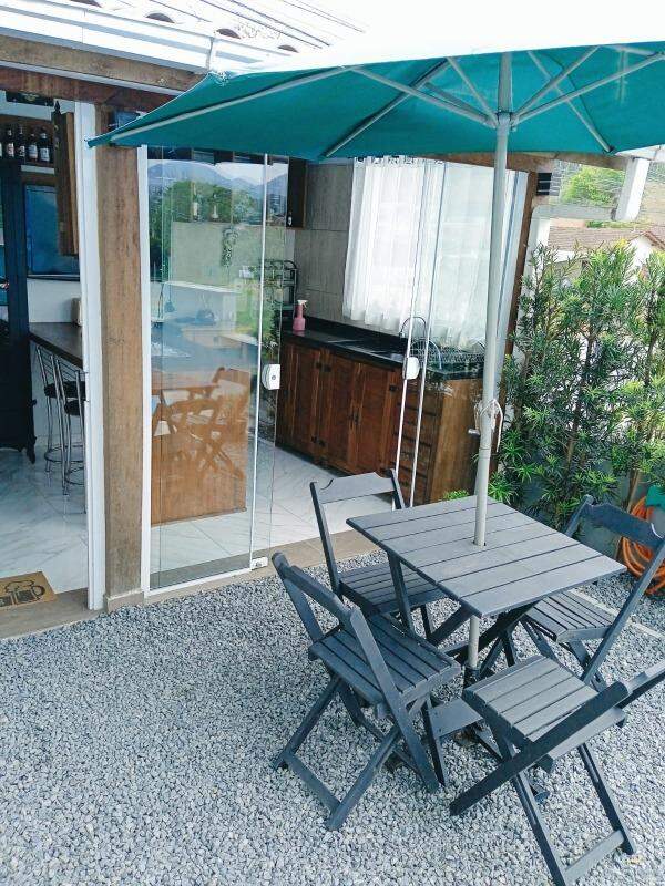 Imagem Dois sobrados no mesmo terreno a venda no bairro Tifa Martins em Jaraguá do Sul