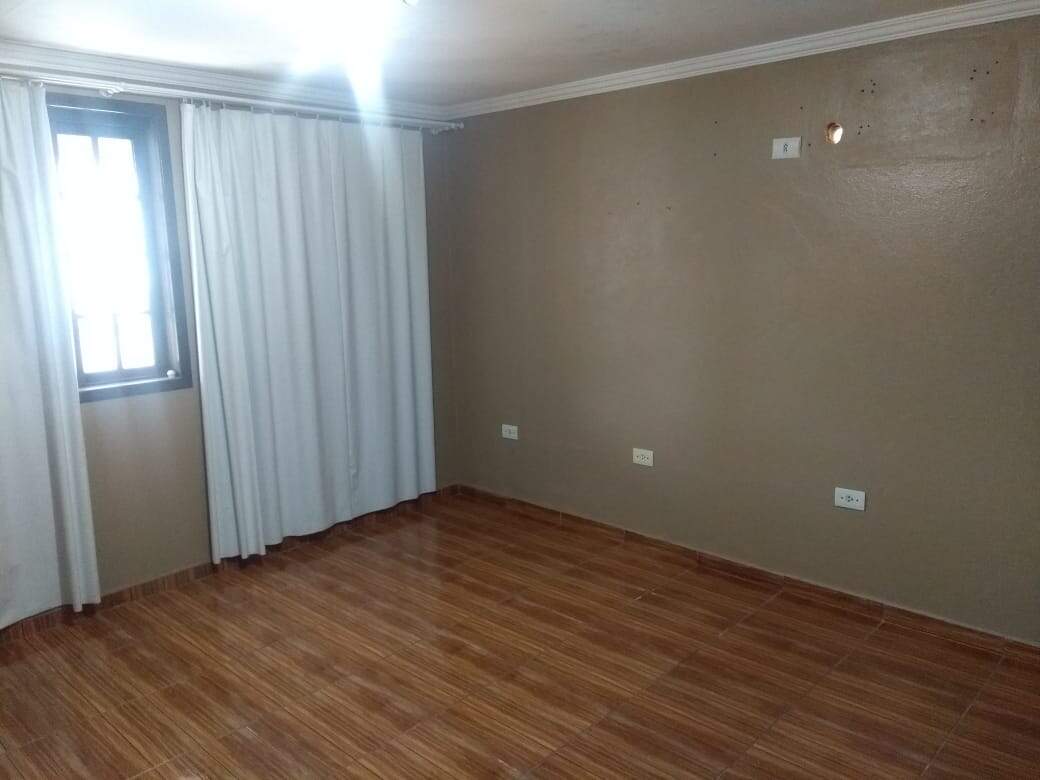Imagem Casa à venda, 2 quartos, 1 suíte, 4 vagas, Centro - Jaraguá do Sul/SC