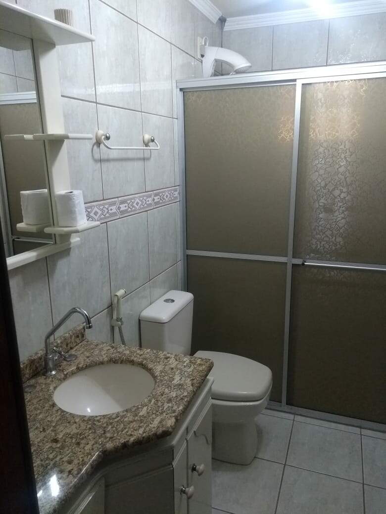 Imagem Casa à venda, 2 quartos, 1 suíte, 4 vagas, Centro - Jaraguá do Sul/SC