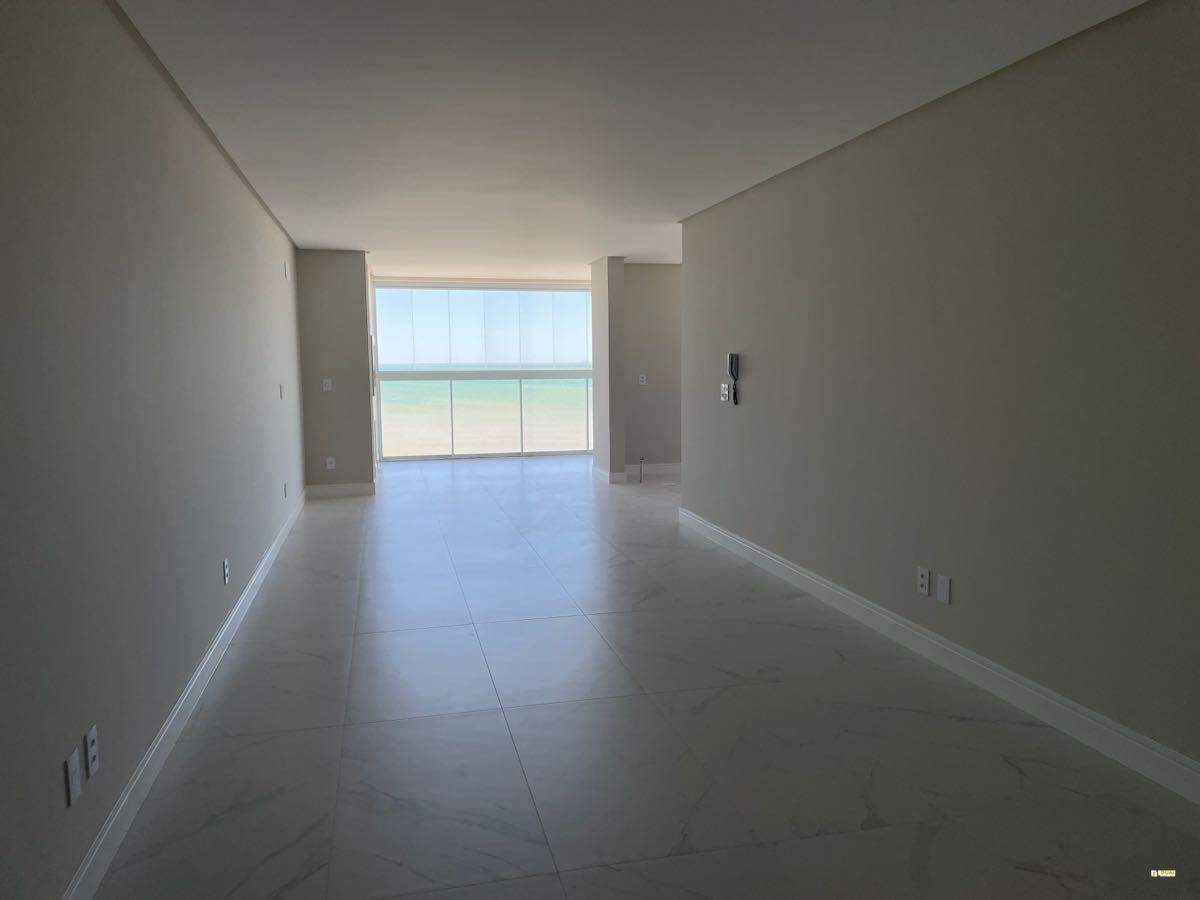 Imagem Apartamento Alto Padrão à Venda em Balneário Piçarras – 3 Suítes e Vista Mar