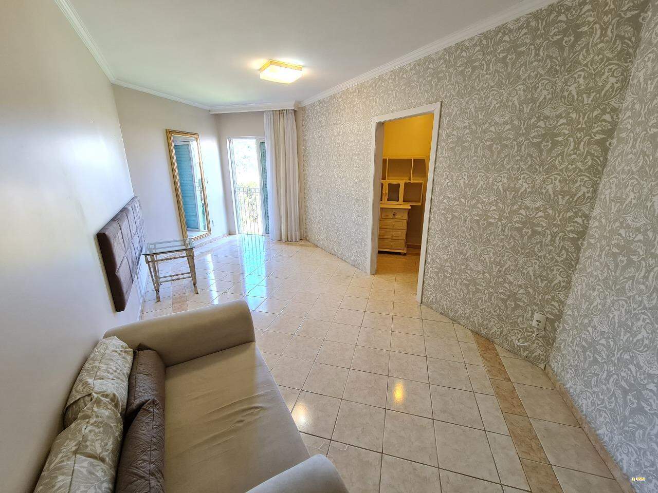 Imagem Casa à venda, 1 quarto, 3 suítes, 3 vagas, Jaraguá Esquerdo - Jaraguá do Sul/SC