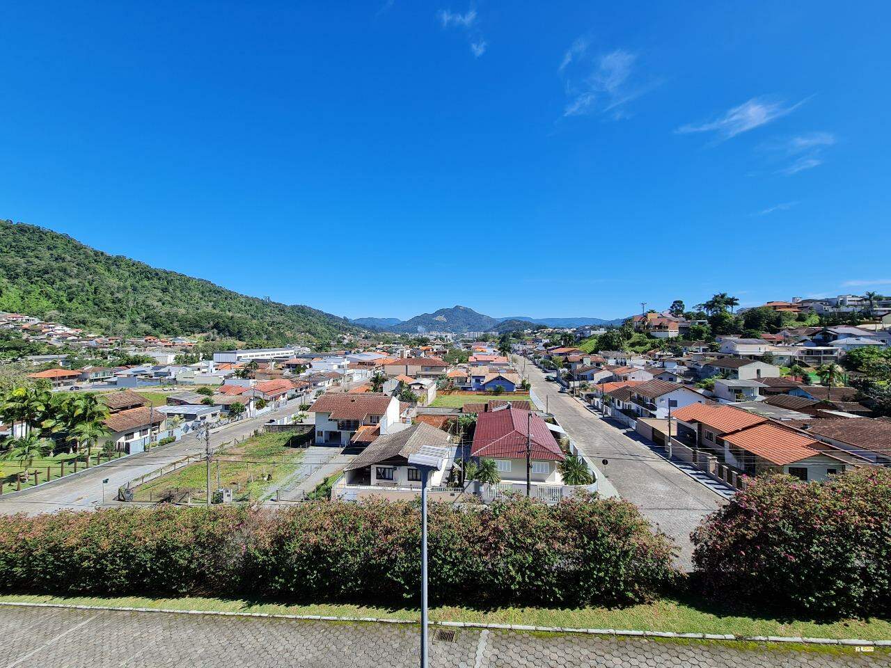 Imagem Casa à venda, 1 quarto, 3 suítes, 3 vagas, Jaraguá Esquerdo - Jaraguá do Sul/SC