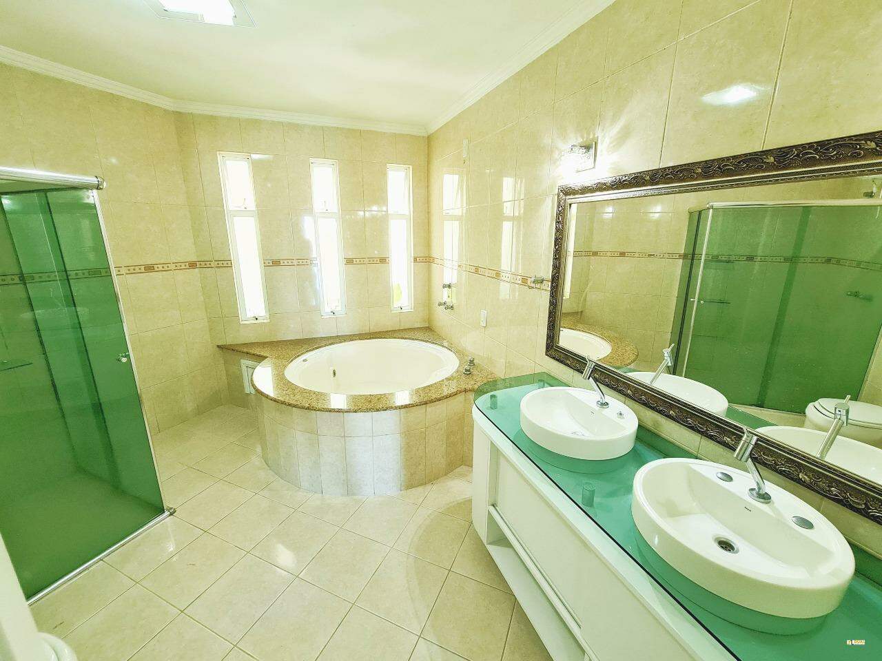 Imagem Casa à venda, 1 quarto, 3 suítes, 3 vagas, Jaraguá Esquerdo - Jaraguá do Sul/SC