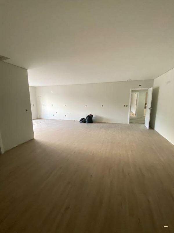 Imagem Apartamento à venda, 2 quartos, 1 suíte, Barra do Rio Cerro - Jaraguá do Sul/SC